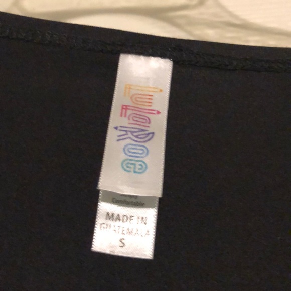 Bundle of 2 LuLaRoe Classic Ts - Picture 8 of 9